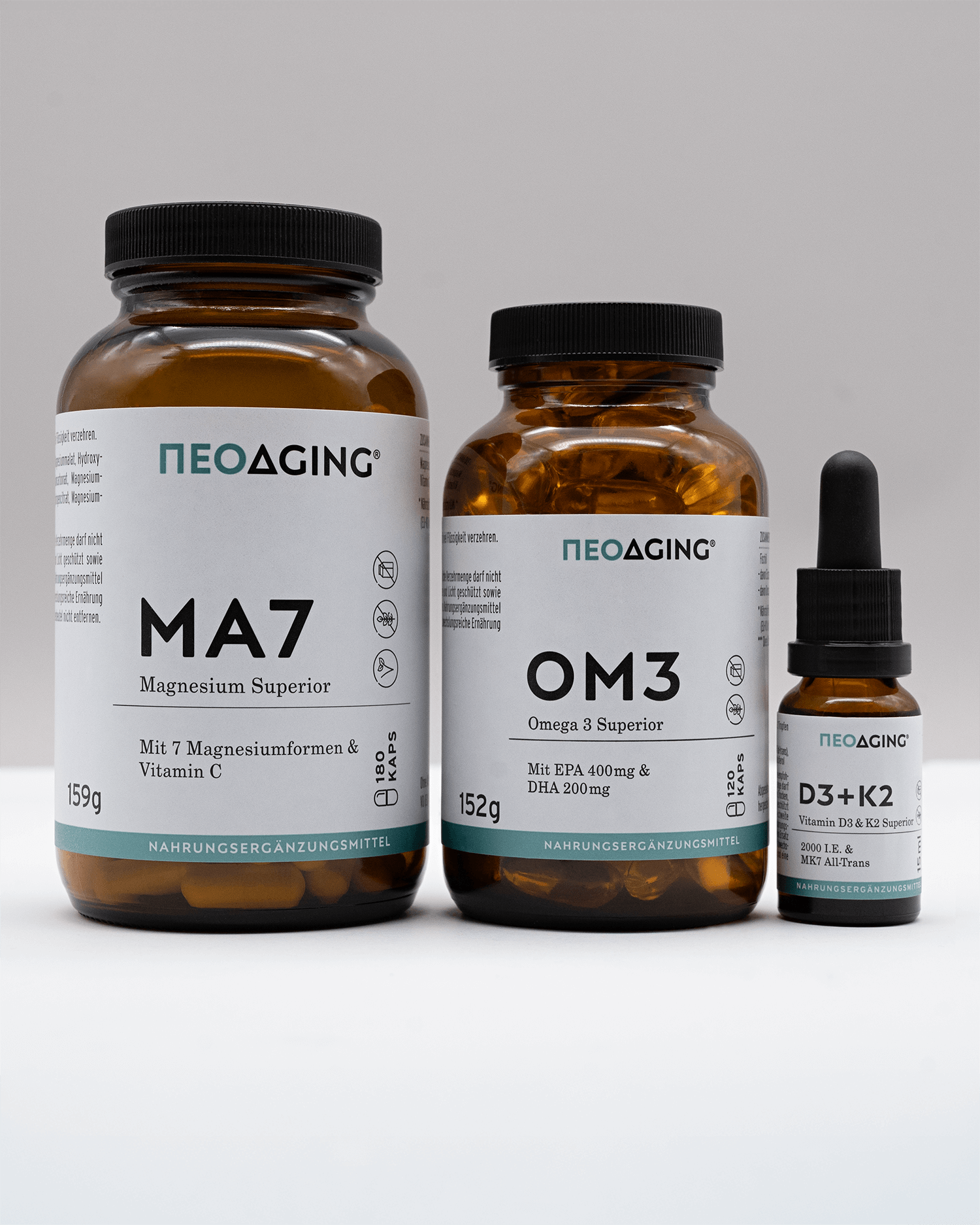 Essential Bundle Grundversorgung Magnesium Omega 3 und Vitamin D3+K2 von NEOaging Longevity Supplements Produktfotos Bundle